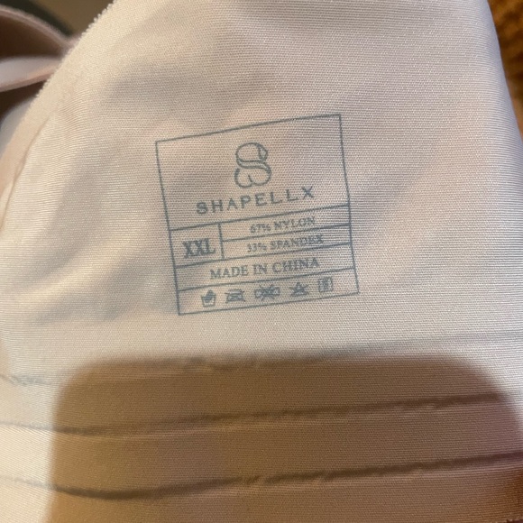 CoreSculpt Supportive V-Shape Bra - Shapellx- No Wire - Picture 6 of 7